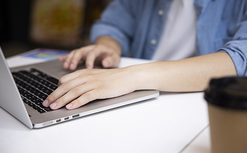 商標注冊機構(gòu)：選擇與服務(wù)