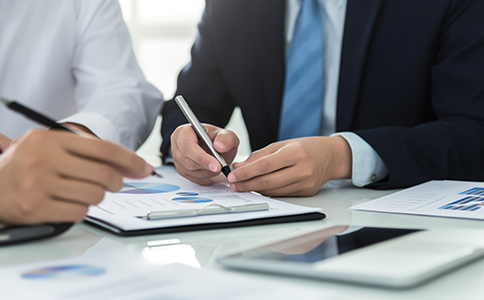 辦理財(cái)務(wù)咨詢公司注意事項(xiàng)