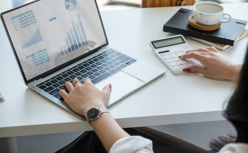 注冊地址變更與合規風險