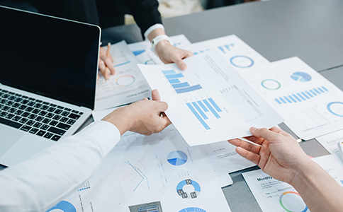 代理記賬一年多少錢？附詳細費用解析與...