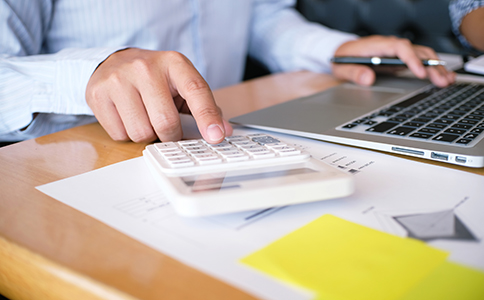 人力資源許可證代辦多少錢？